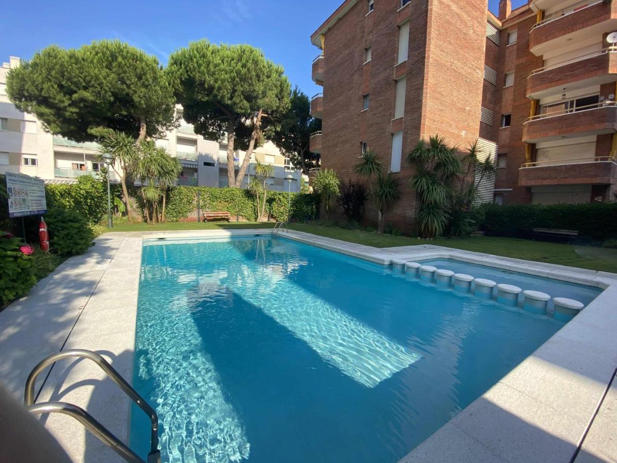Las Antillas Con Piscina A Pie De Playa 4 Pax Lloret de Mar Luaran gambar